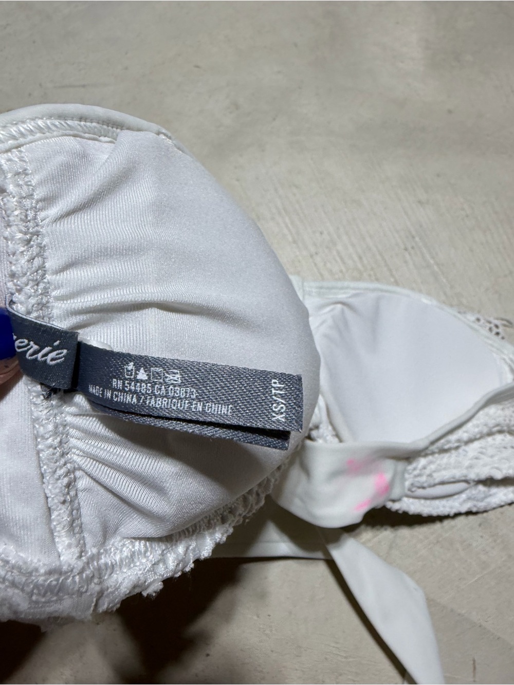 Aerie White Crochet Bandeau strapless Bikini Top XS - Picture 8 of 8